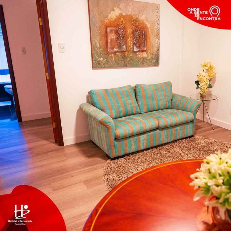 Hz Hotel Патус-ди-Минас Экстерьер фото